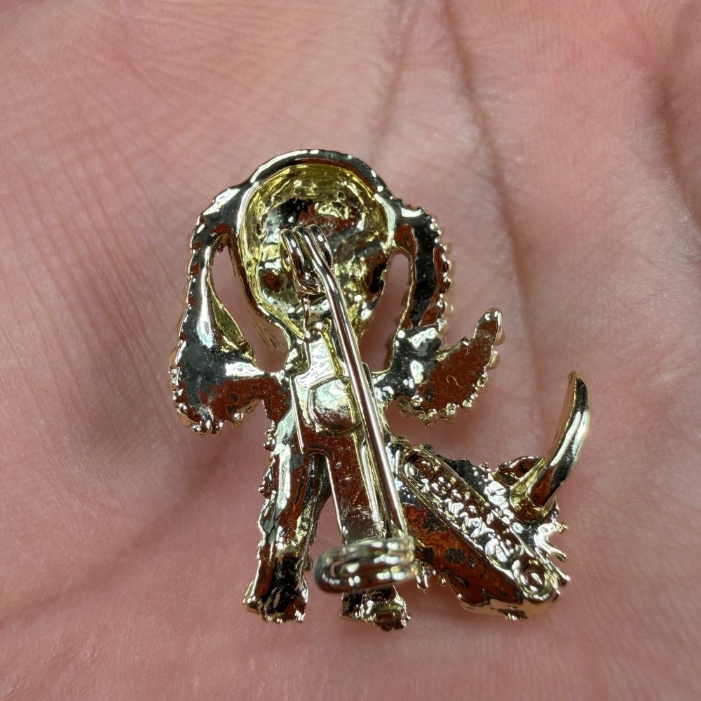 Gerrys Vintage Gold Tone Poodle Dog Brooch Green Rhinestone Eyes Collar 1 Inch - Picture 5 of 10